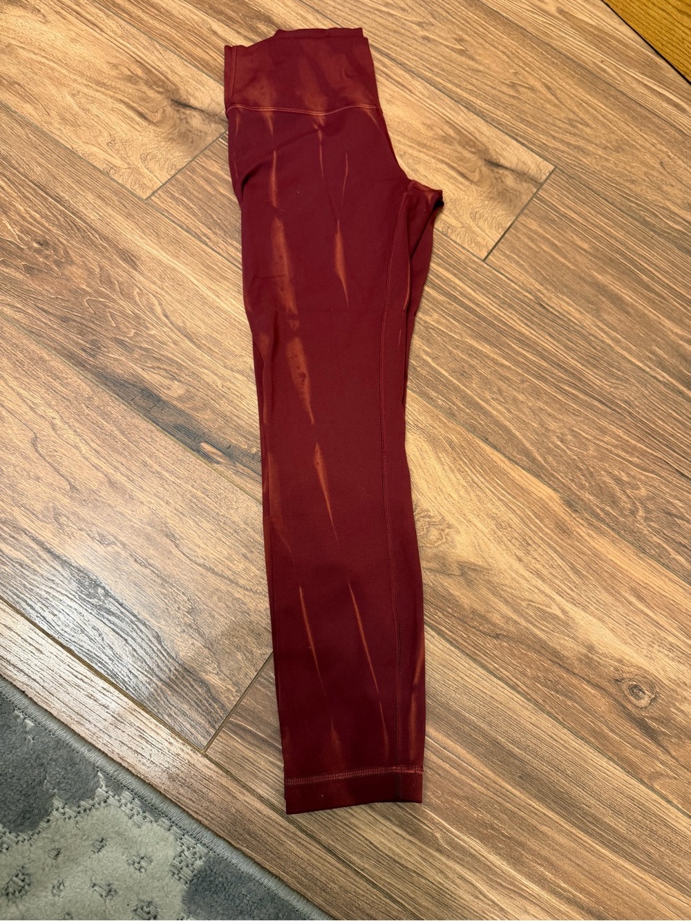 Lululemon Wunder Train High-Waist burgundy flame 25” Tights